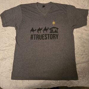 CHRISTMAS ☃️❄️🎄 LOT of 6 shirts